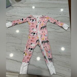 Little Sleepies pink farm zippy